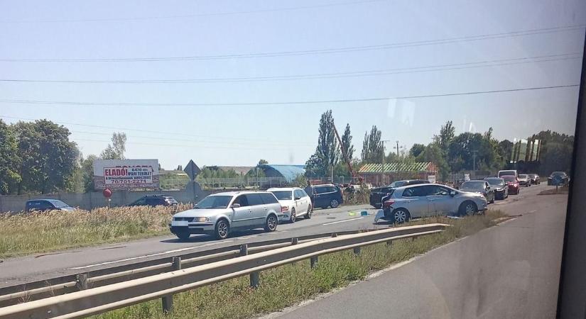 Baleset miatt terelés a Miskolc–Sajószentpéter útszakaszon!