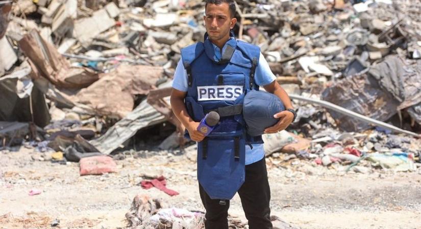 Az al-Dzsazíra hősként ünnepelt újságírójáról kiderült, hogy beépített terrorista