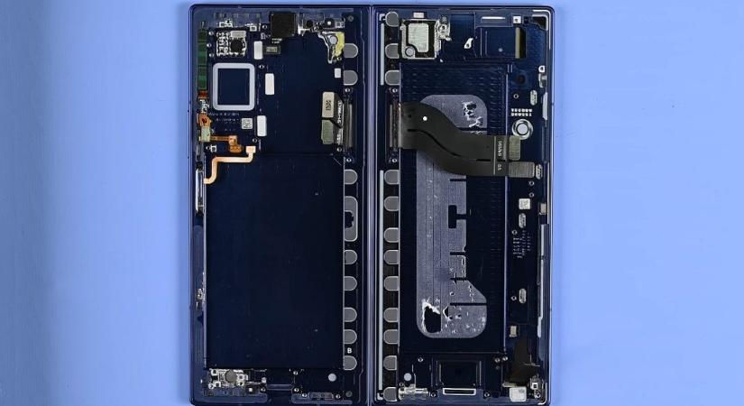 Nagyon nehezen javítható a Samsung Galaxy Z Fold 7