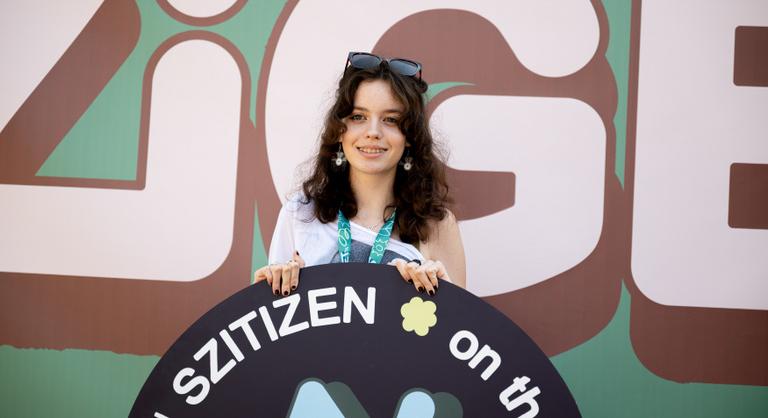 Fiatal magyar lány lett a Sziget 11 milliomodik látogatója, különleges ajándékot kapott