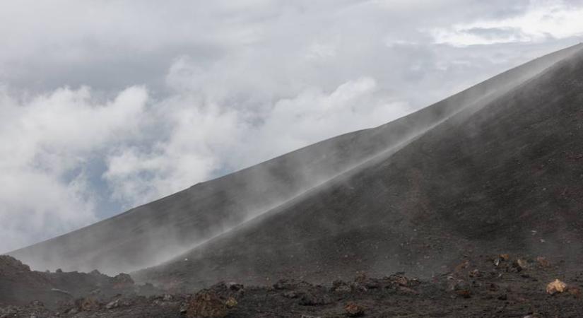 Videón az Etna kitörése: itt élőben figyelheted, hogy mi történik most a vulkánnal