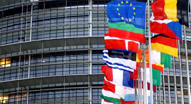 Az Európai Bizottság felszólította az Egyesült Államokat, hogy ne hagyjon jóvá Oroszország számára előnyös egyoldalú engedményeket