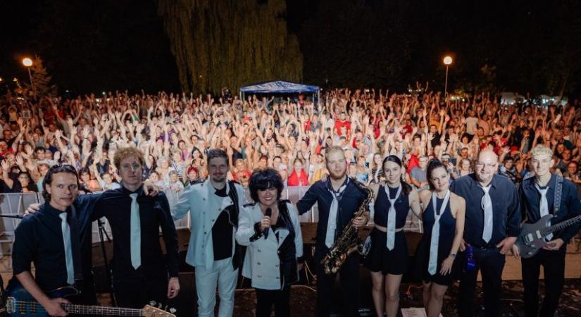 Nemzeti ünnepünk fesztiválkoszorúban