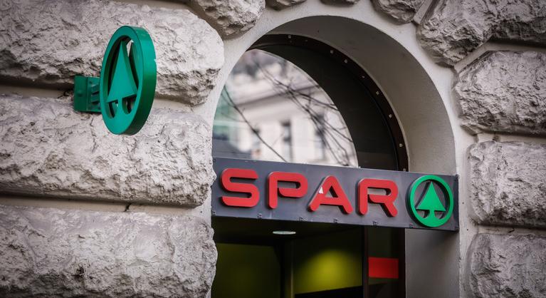 Teljesen kivonul a SPAR az egyik magyar településről