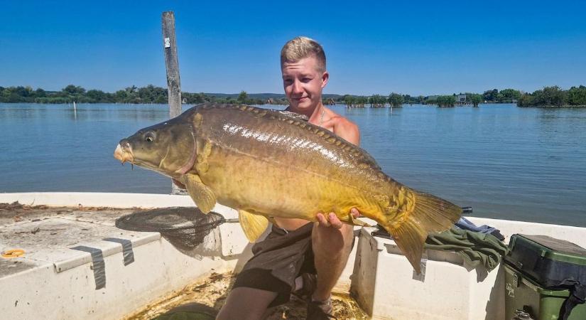 Mindenki Petrára hajtott! Horgásznap meglepetésekkel – és volt, ami görbült is...