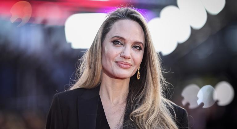 Angelina Jolie eladná a hollywoodi történelem darabjának számító luxusházát
