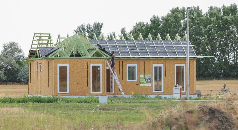 Felújítandó nyaraló helyett inkább luxus családi házat válassz: erre elég egy balatoni ingatlan ára
