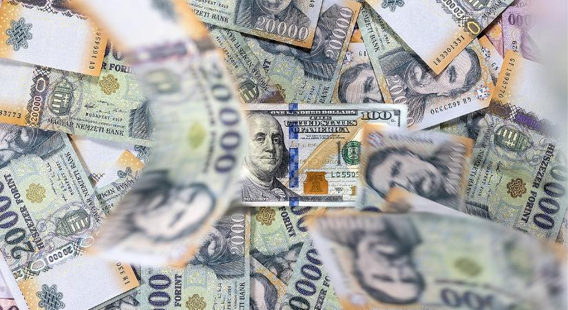 Megtépázta a forintot a hétfő, legalábbis ami a dollárt illeti