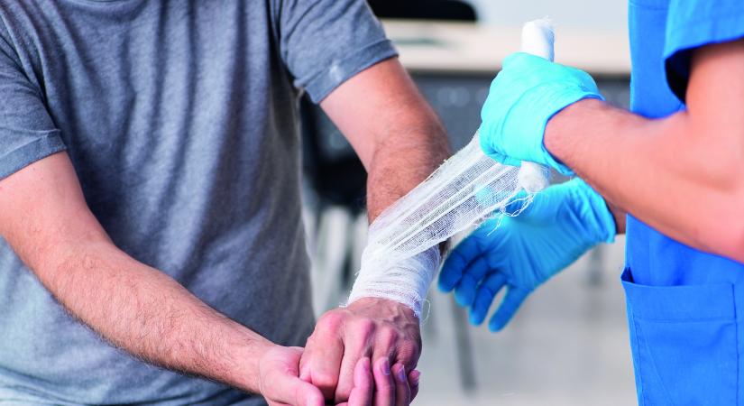 Gyulladáscsökkentő hidrogél nehezen gyógyuló sebek kezelésére