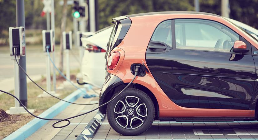 Folyamatosan nő az elektromos meghajtású autók forgalma