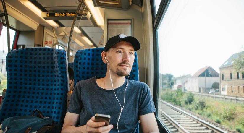 Magyar kutatók jártak utána, mi okozza az agyunkban a dallamtapadást
