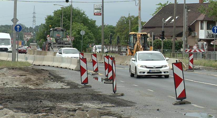 Szuper dolog derült ki az átalakítás alatt álló debreceni csomópontról – videóval