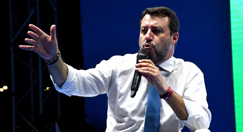 Vádat emeltek Matteo Salvini ellen