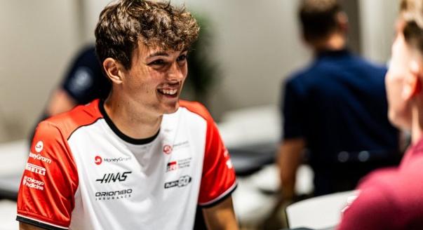Formula-exkluzív: Bearman az F1-es újoncévről és a nyomás kezeléséről