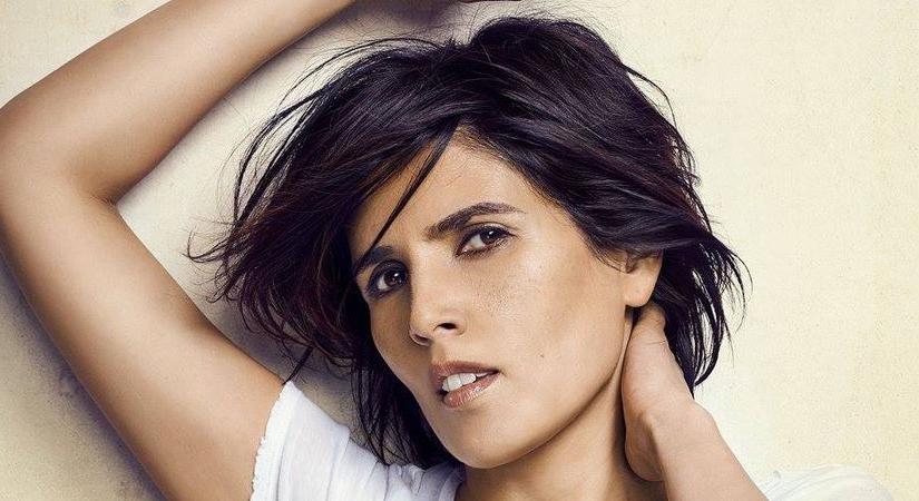 Tanita Tikaram énekesnő, aki közel tíz év után új albummal jelentkezik