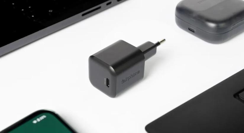 Fenntartható, tartós kiegészítőket mutatott be a Fairphone