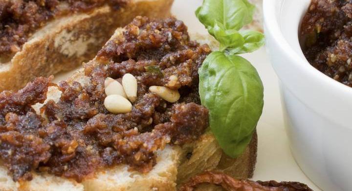 Mediterrán szendvicskrém tökmagból: tízperces recept
