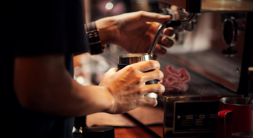 Szenvedélyed a kávézás? Legyél barista Debrecenben!
