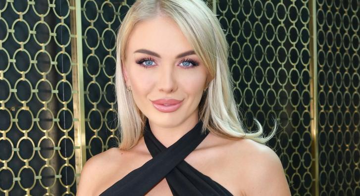 Tuvic Aleksandra aligha lehetne boldogabb, megmutatta a gömbölyödő pocakját
