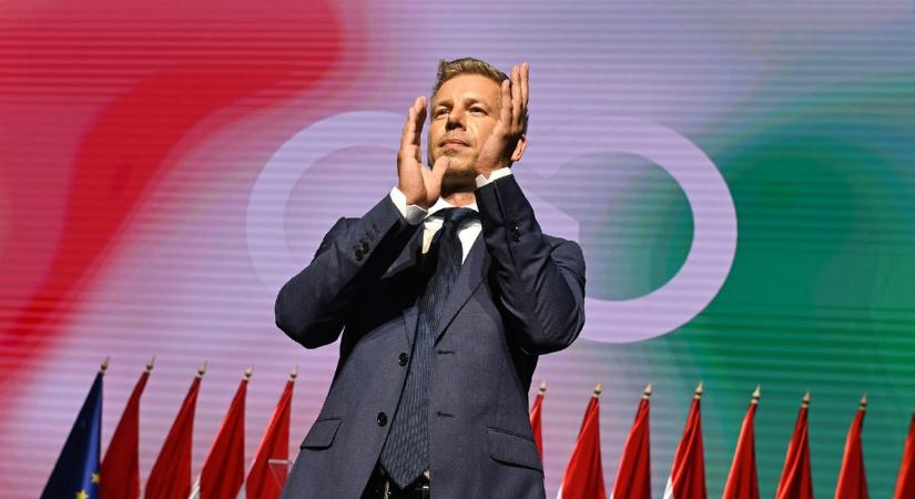 A borsófőzelékek TikTok királyának nevezte Magyar Péter Sulyok Tamást, miután a köztársasági elnök üzent a „mocskos fideszező” fiataloknak