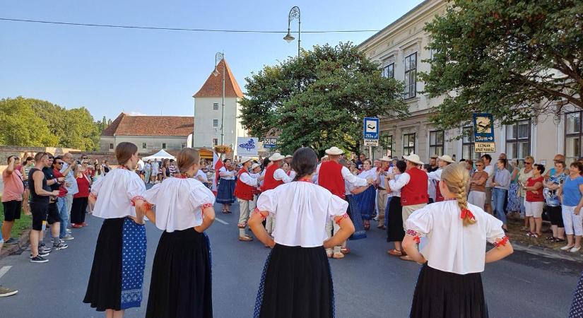 Nemzetközi Folklórnapok és Városfesztivál 2025 Sárvár