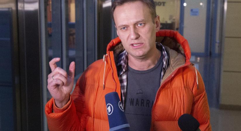 Döntött a bíróság: harminc napra letartóztatják Navalnijt