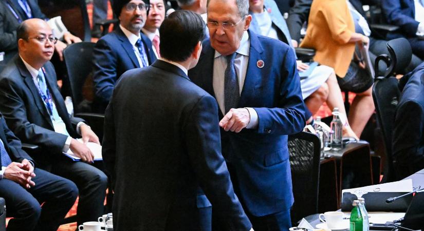Az alaszkai csúcsról egyeztetett egymással az orosz és az amerikai külügyminiszter