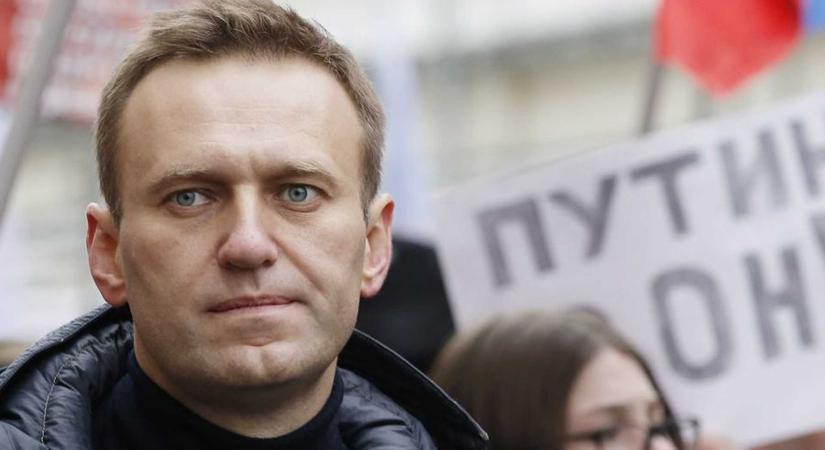 Őrizetbe vették Navalnijt