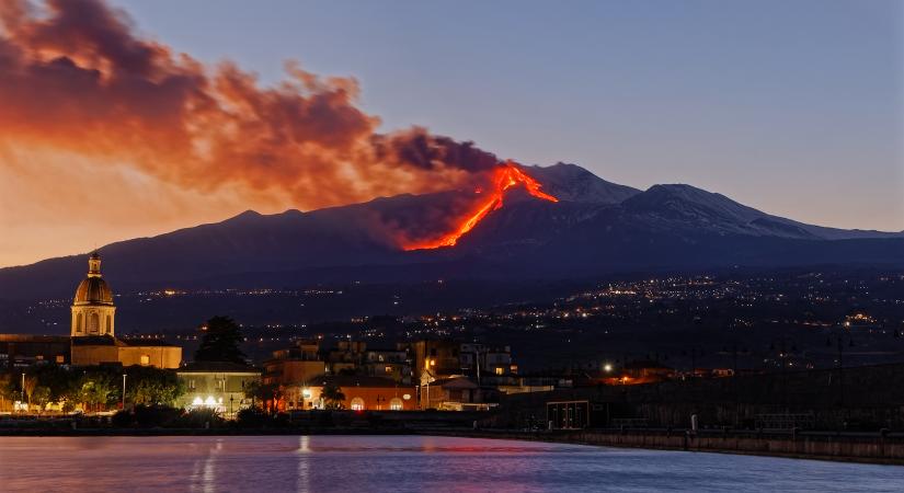 Megint kitört az Etna, de mennyire veszélyes ez? Elmondjuk, hogyan élj túl egy vulkánkitörést