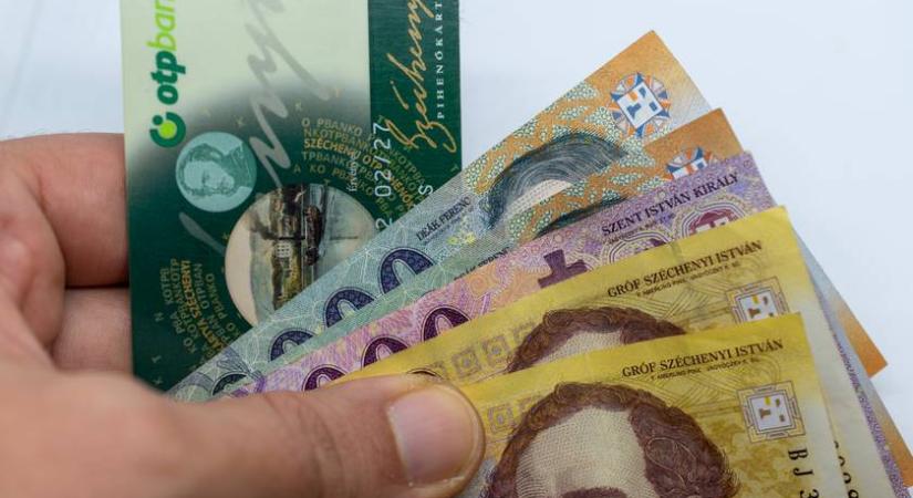Jelentős változás jön a SZÉP-kártyákkal kapcsolatban: csak ennyit költhetsz róluk ezentúl