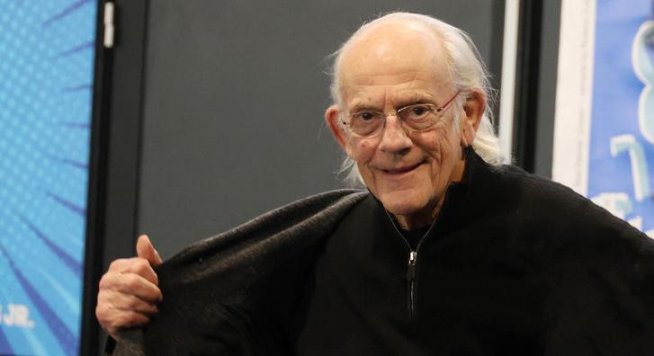 Ritkán látott, 31 évvel fiatalabb feleségével premierezett Christopher Lloyd, mégsem őt csókolta a kamerák előtt