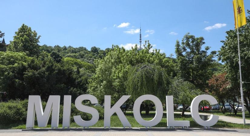 Borzongató szépség! Ő nyerte a szavazást Miskolcon