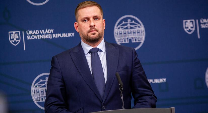 Határozatképtelenség miatt meghiúsult az egészségügyi miniszter leváltására irányuló kísérlet
