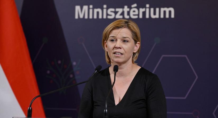 Fontos bejelentés: tízezreket kapnak a kezdéshez a fiatalok