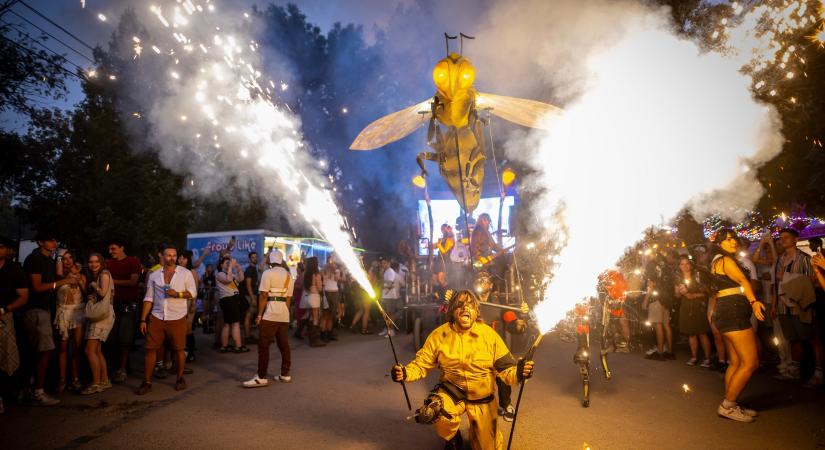 A Sziget Fesztivál legmenőbb fellépője színpad helyett idén a fesztiválozók között járt