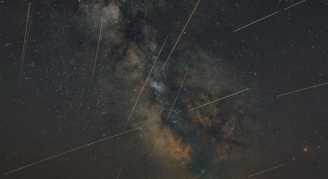 Záporoztak a meteorok