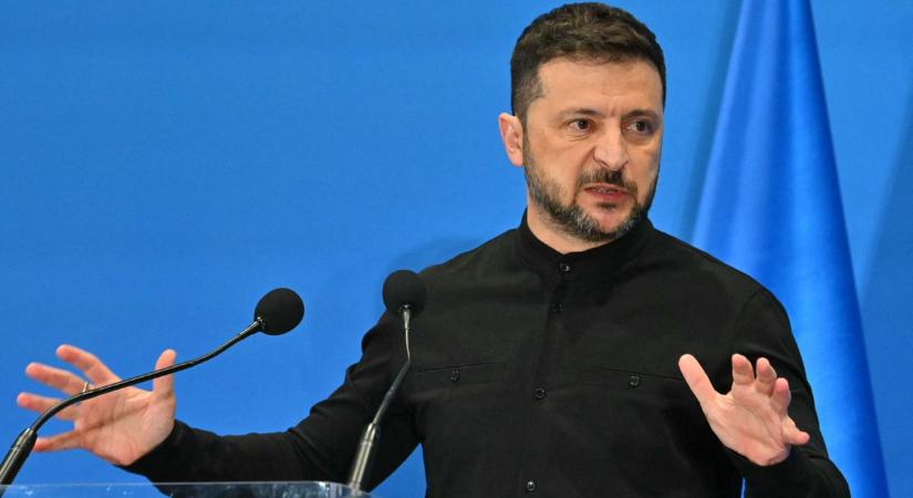Zelenszkij visszavonulót fújt: nem várt engedményt tenne a hadköteles fiataloknak