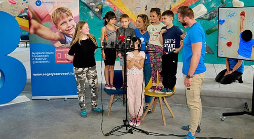 Kétezer gyerek sorsa múlik ezen – ismert magyarok fogtak össze, hogy megtöltsék az üres iskolatáskákat