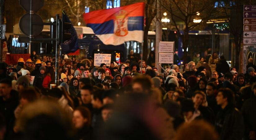 Tüntetésre szólítanak fel az egyetemisták: 20 óra. Ébredj fel.