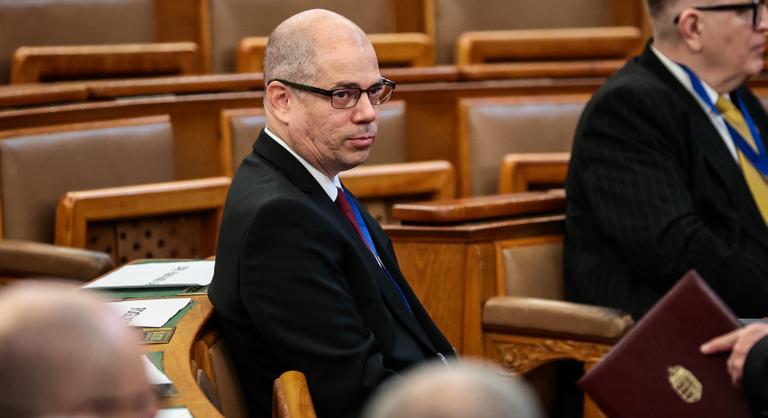 A legfőbb ügyész emberölés gyanúja miatt büntetőeljárást indított Sebestyén József ügyében