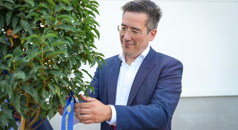 Logisztikai központot épít Debrecenben a Waberer’s
