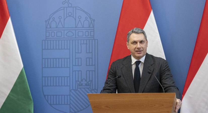 Lázár János: A magyar kormány soha nem fog felelőtlenül gondolkodó polgármestereket támogatni