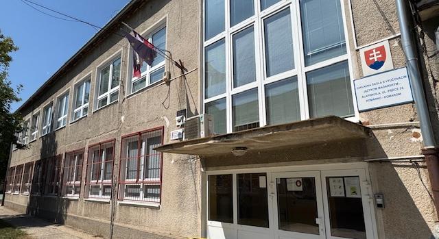 Az egyik legnagyobb komáromi magyar általános iskola újul meg