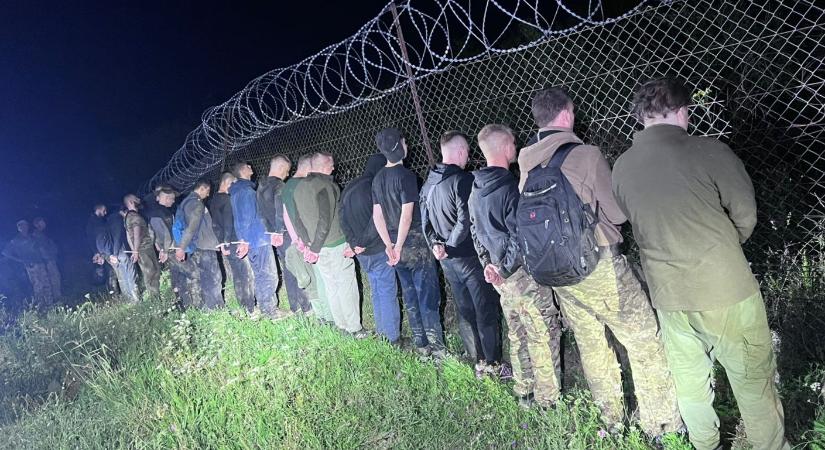19 ukránt tartóztattak le az ukrán–szlovák határon
