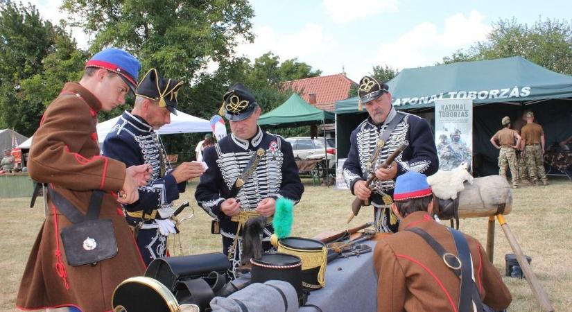 Most kell menni újra katonának! – így szól majd az ének a zalaapáti fesztiválon