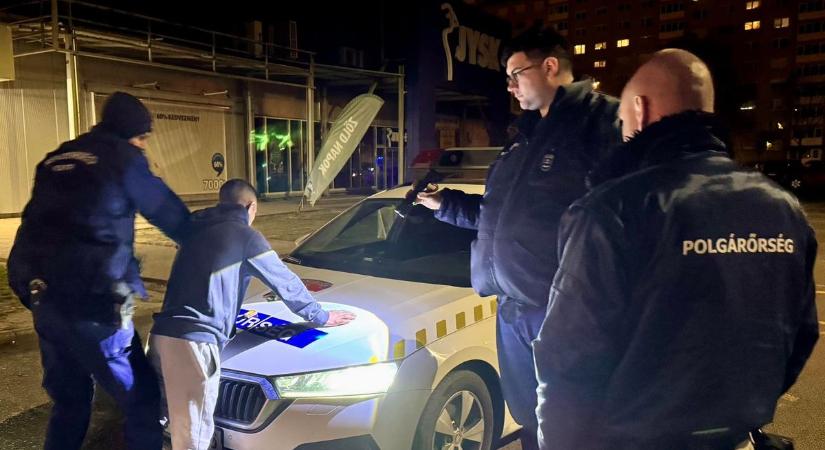Drogos tolvaj üldözésébe kapcsolódott be a Felsővárosi Polgárőrség