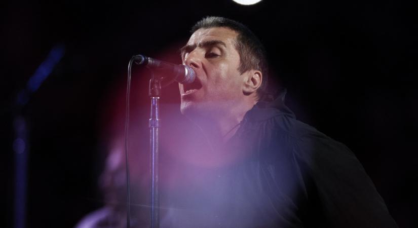 Liam Gallagher kíméletlenül kiosztotta azokat, akik szerint kövér alkoholisták az Oasis-rajongók