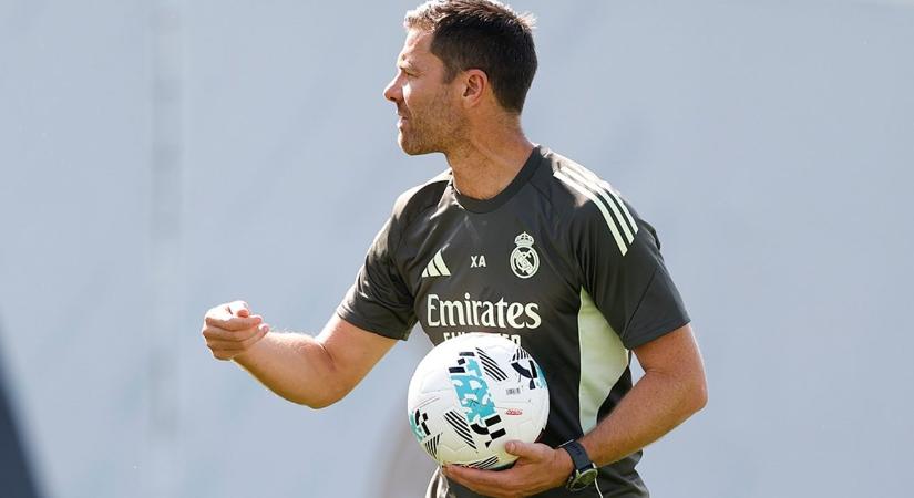 A Real Madrid rárúgja az ajtót a focivilágra, angol klasszist igazolhat Xabi Alonso
