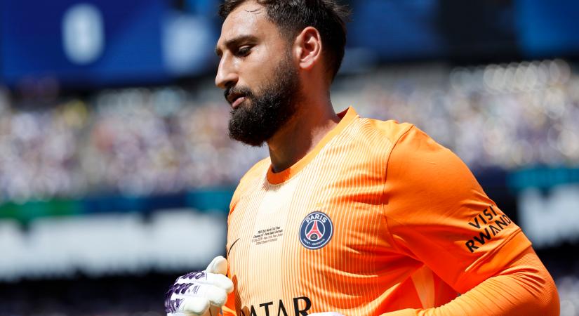 Donnarumma Manchester felé tart, 18 éves védőtalentum igazolhat Szoboszlaiékhoz - szerdai transzferkörkép