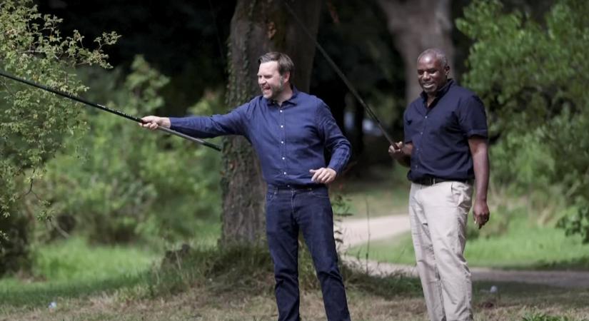 Engedély nélkül horgászott a brit külügyminiszter J.D. Vance-szel, saját magát jelentette fel